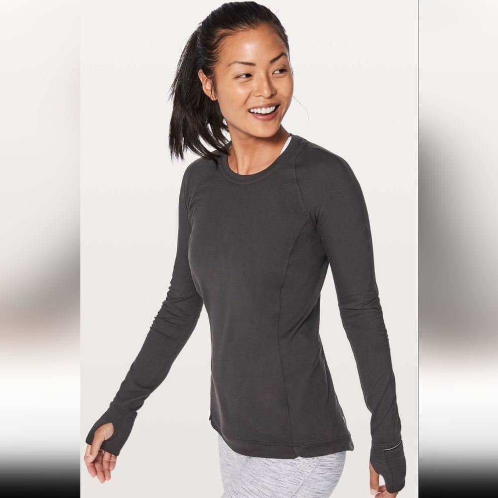 Lululemon Runderful Long Sleeve Black, Size 8 EUC